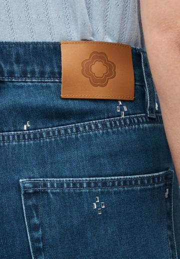 Джинсы бойфренда