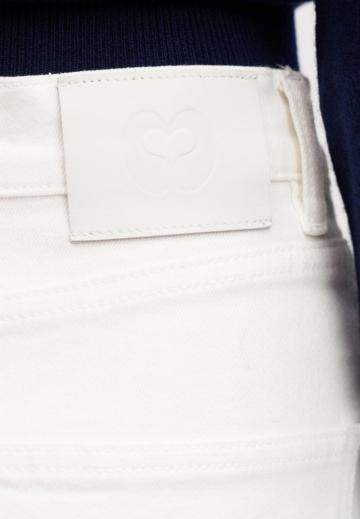 Свободные джинсы