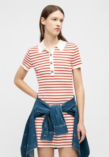 Вязаное платье