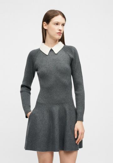 Вязаное платье