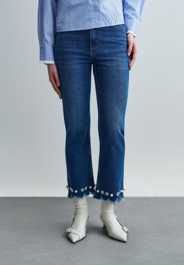 Короткие джинсы