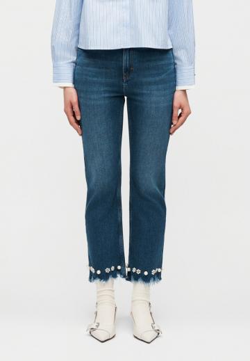 Короткие джинсы