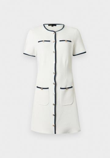 Вязаное платье