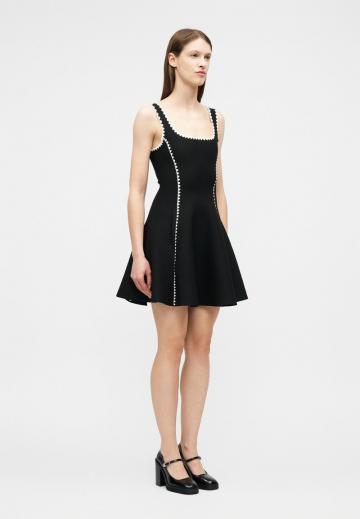 Короткое платье