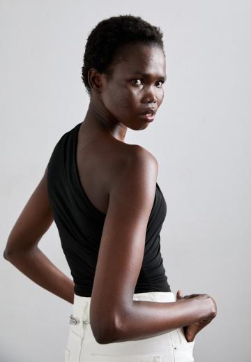 Топ на одно плечо