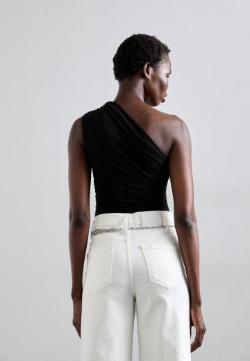 Топ на одно плечо