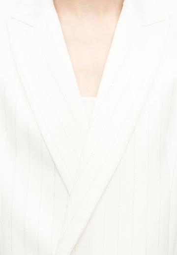 Длинный блейзер