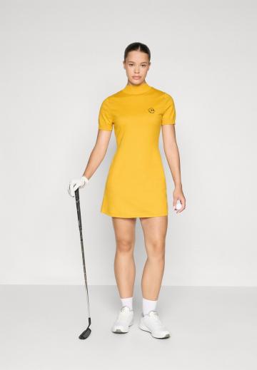 Спортивное платье