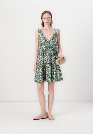 Короткое платье