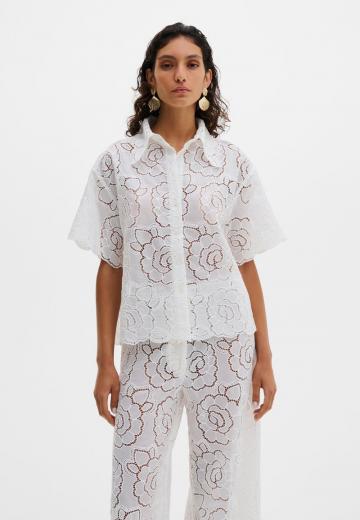 Кружевная блузка