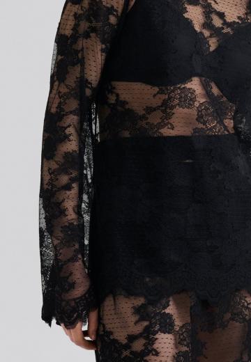 Кружевная блузка