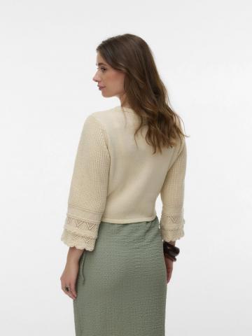 Пуловер с вырезом V