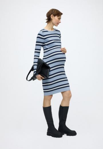 Платье футляр