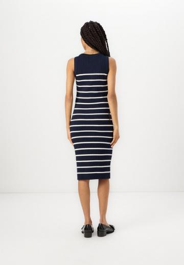 Пляжное платье