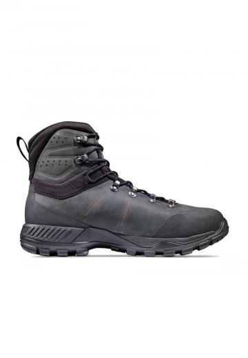 Походные кроссовки