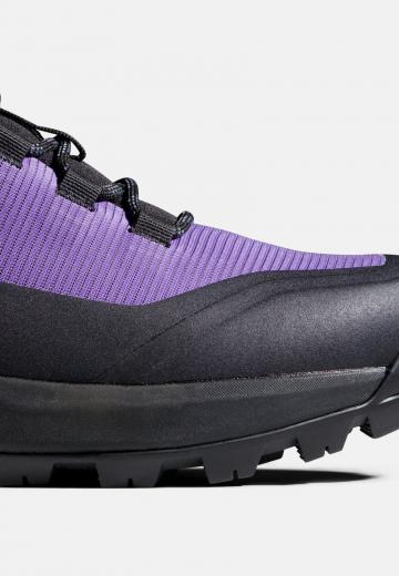 Походные ботинки