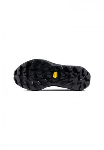 Походные ботинки