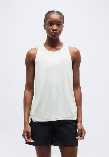 Спортивный топ