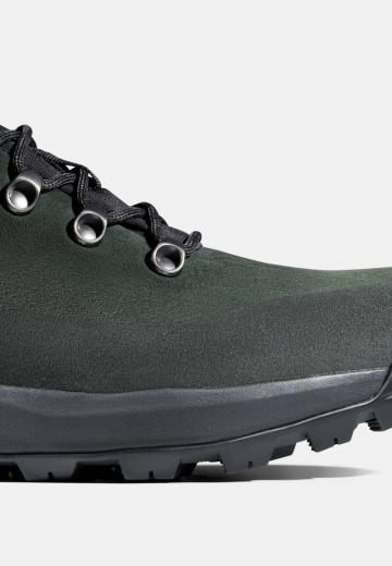 Ботинки на шнуровке