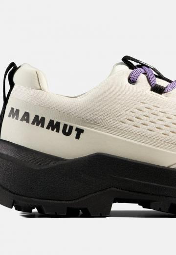 Походные ботинки