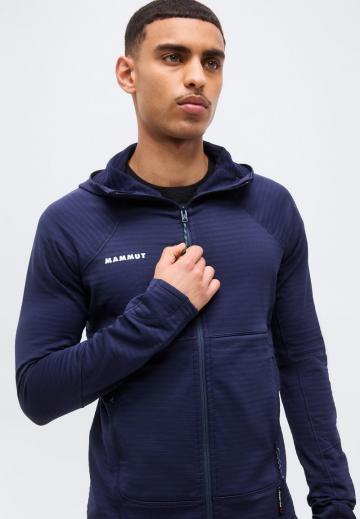 Флисовая куртка