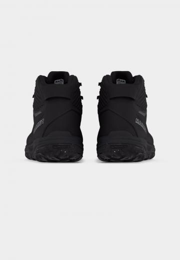 Походные ботинки