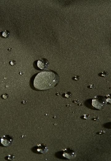 Спортивная куртка