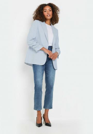 Короткое пальто