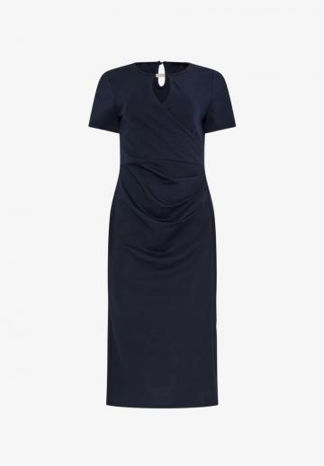 Платье футляр