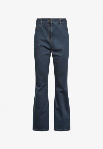 Клешеные брюки