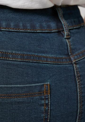 Клешеные брюки