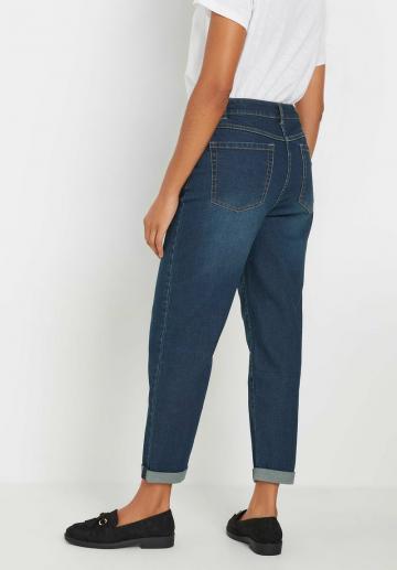 Короткие джинсы