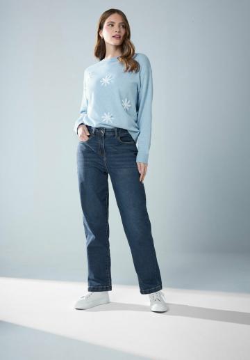 Короткие джинсы