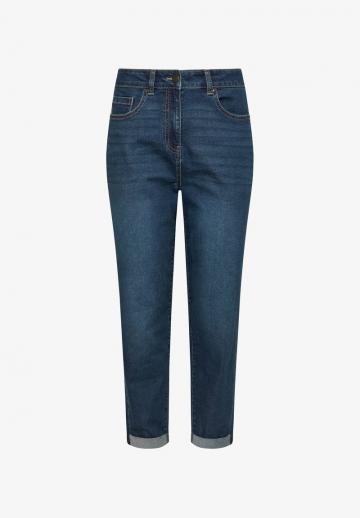 Короткие джинсы