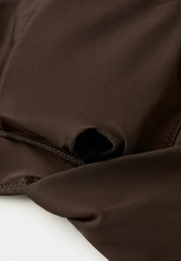 Слитный купальник