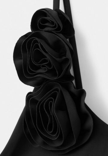 Слитный купальник