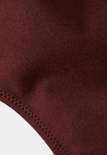 Слитный купальник