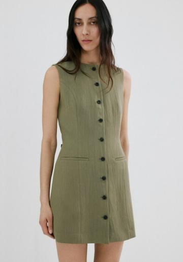 Короткое платье