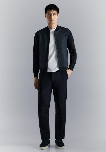 Куртка бомбер