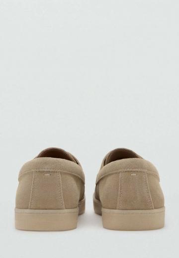 Ботинки на шнуровке