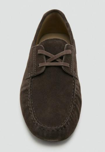 Ботинки на шнуровке