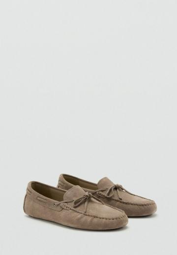 Ботинки на шнуровке