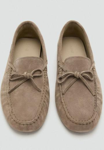 Ботинки на шнуровке