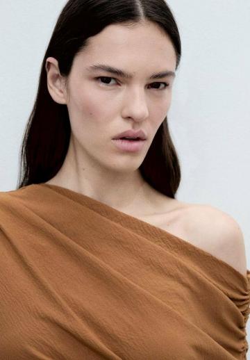 Топ на одно плечо