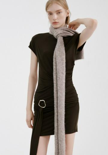 Платье футляр