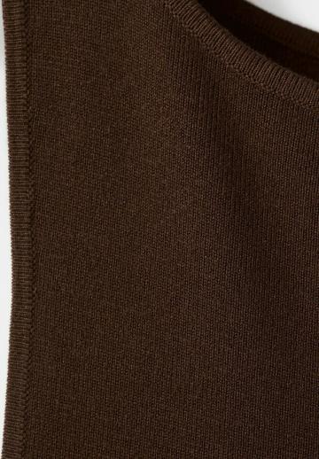 Вязаное платье