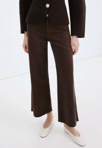 Клешеные джинсы