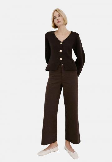 Клешеные джинсы