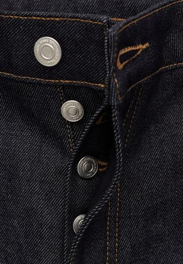 Клешеные джинсы