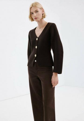 Клешеные джинсы